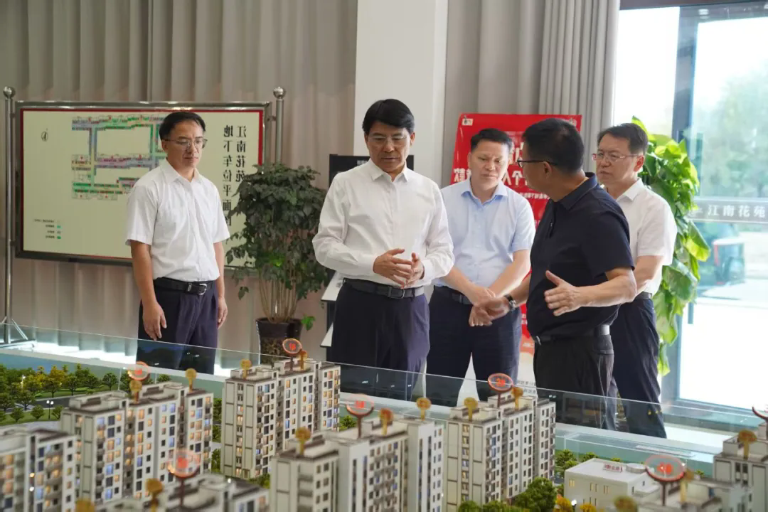 马学良调研招商引资项目建设工作